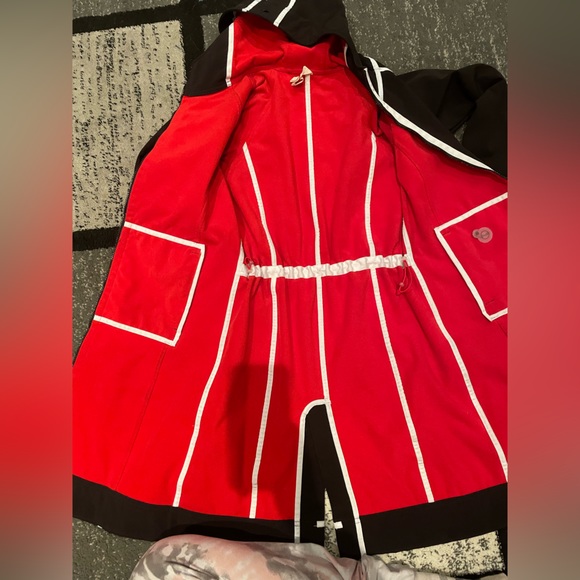 Sz 6 Lululemon Coat - Picture 4 of 7